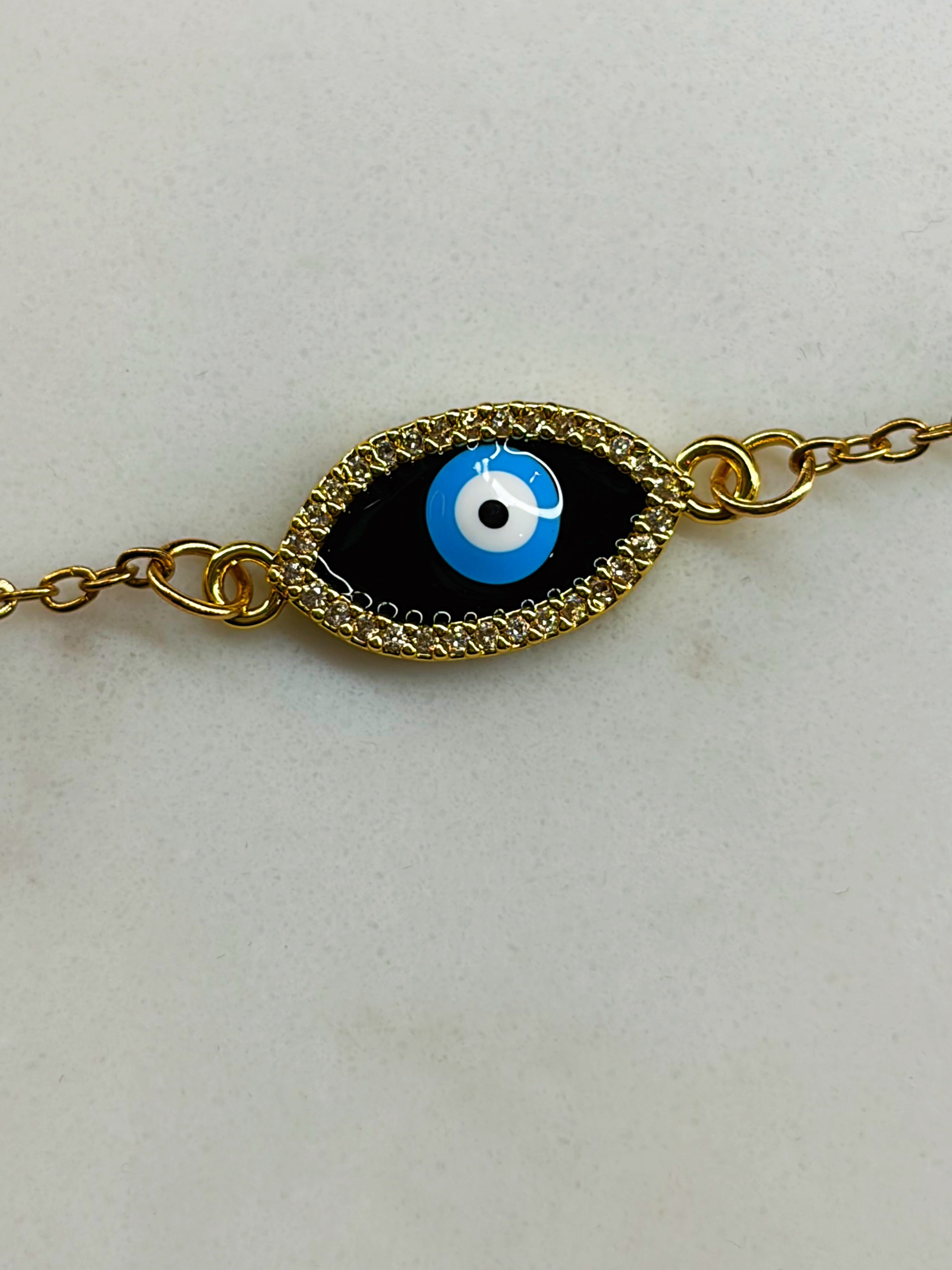 Hand bracelet