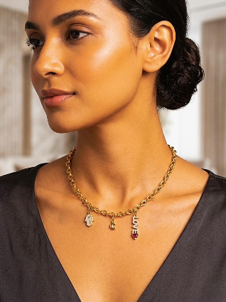 Chunky charm necklace
