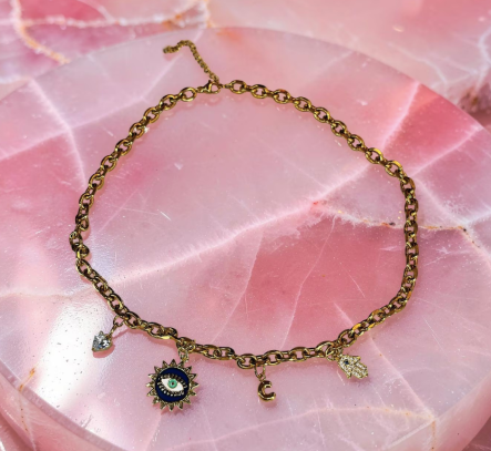 Chunky charm necklace